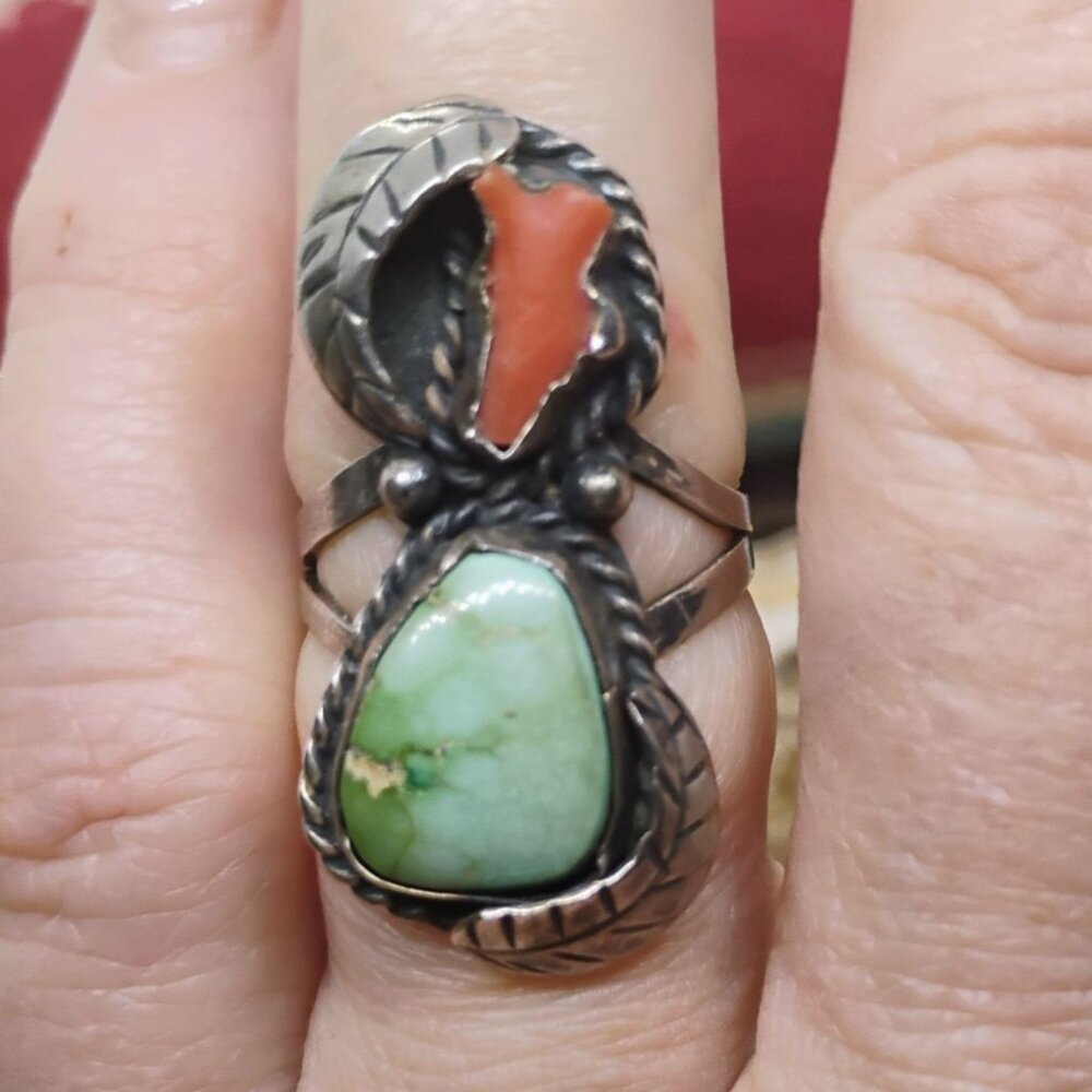 Vtg Native Navajo Old Pawn Sterling Silver Ring Turquoise & Coral Size 7.25